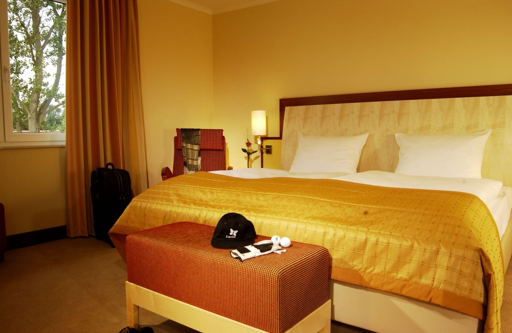 Best Western Premier Castanea Resort Hotel Adendorf Bagian luar foto
