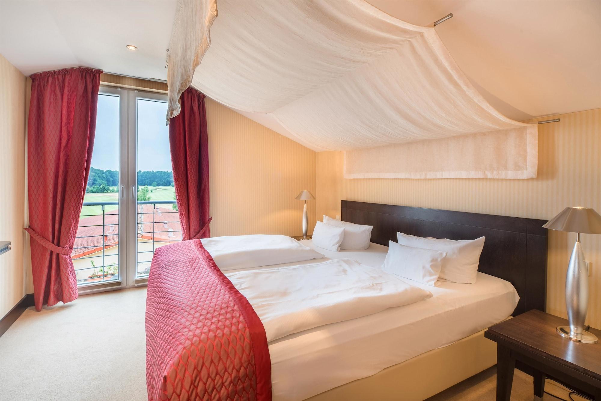 Best Western Premier Castanea Resort Hotel Adendorf Bagian luar foto
