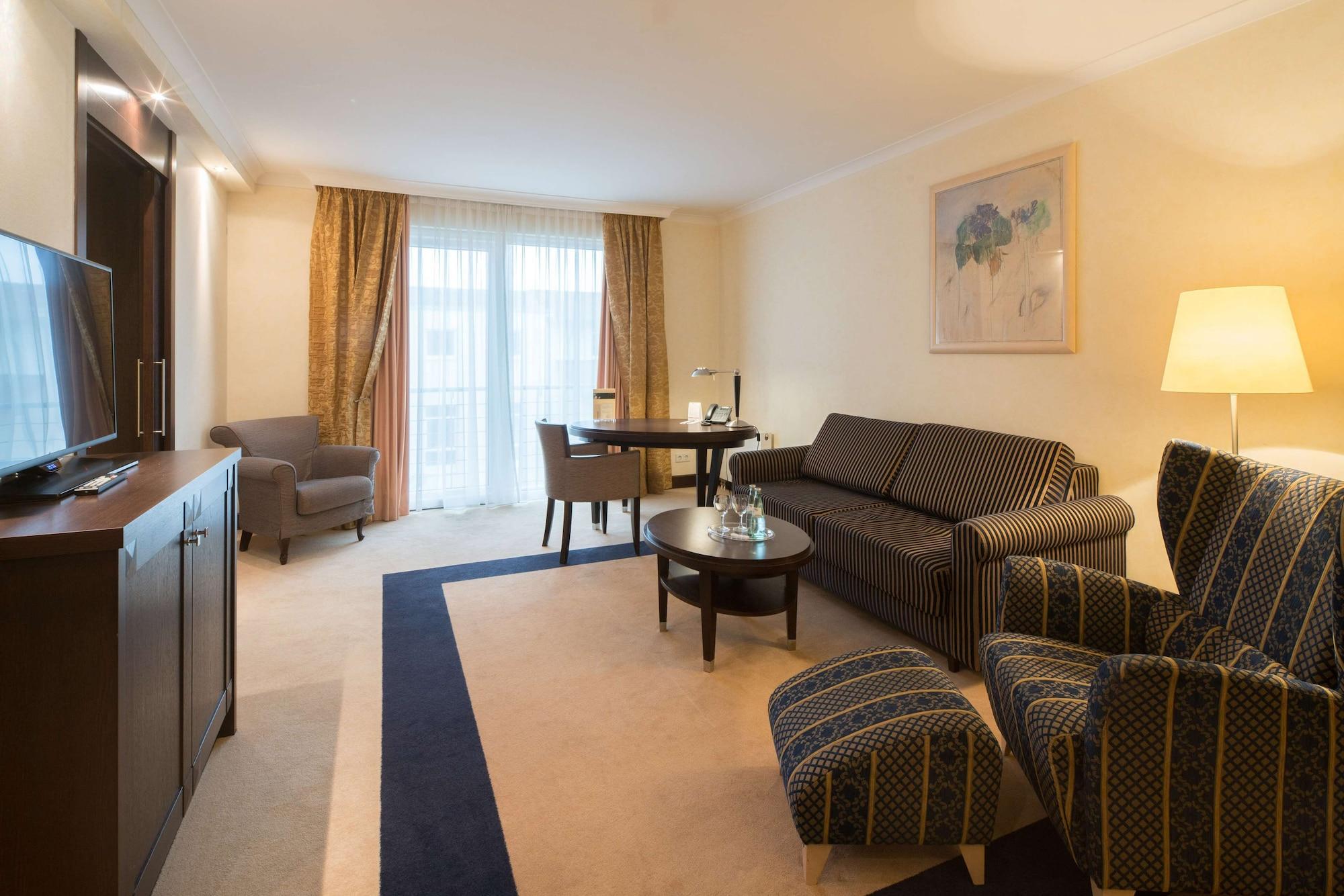 Best Western Premier Castanea Resort Hotel Adendorf Bagian luar foto