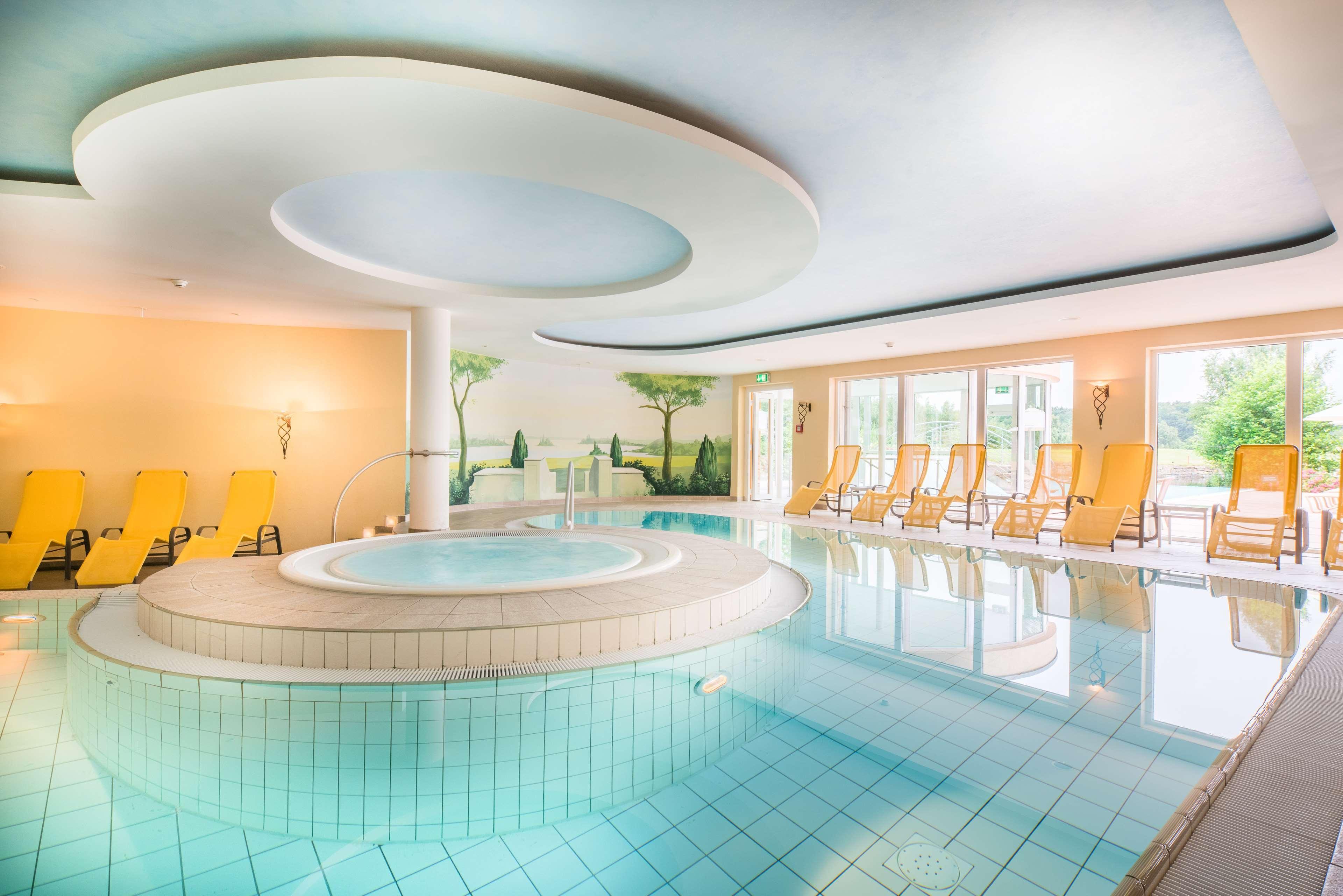 Best Western Premier Castanea Resort Hotel Adendorf Bagian luar foto